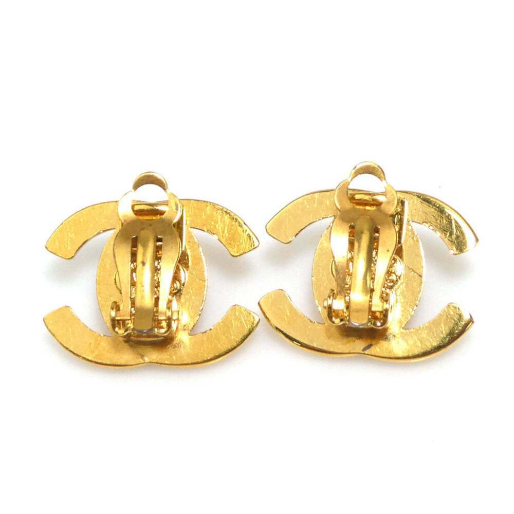 CHANEL Gold Logo Earrings - Picture 4 of 5